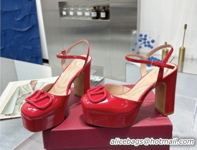 Purchase Valentino Vlogo Signature Platform Pumps 11cm in Patent Leather Red 0902075