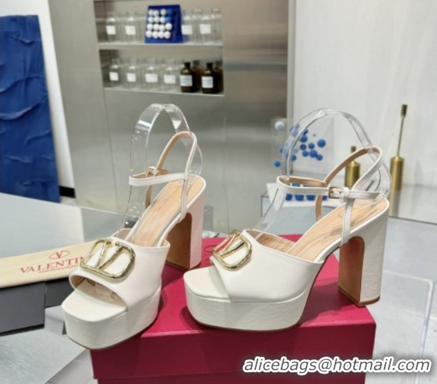 Sophisticated Valentino Gold-Tone Vlogo Signature Platform Sandals 11cm in Calfskin Leather White 0902083