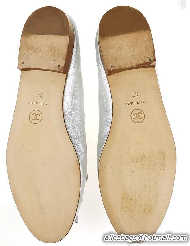 ​Shop Discount Chanel Metallic Leather CC Cap Toe Ballet Flats 67518 Silver