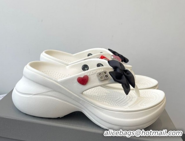 Best Grade Balenciaga Women's Crocs™ Thong Slides Sandal in Rubber with Charm White 0827022