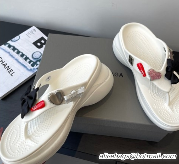 Best Grade Balenciaga Women's Crocs™ Thong Slides Sandal in Rubber with Charm White 0827022