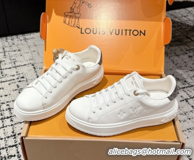 Top Design Louis Vuitton Time Out Sneakers in White Leather with Grey Label Hanging 1AGUXO 0829009 