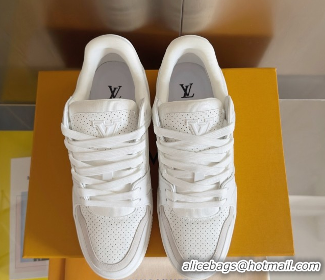 Grade Quality Louis Vuitton LV Trainer Sneakers in Perforated Leather White 0829026