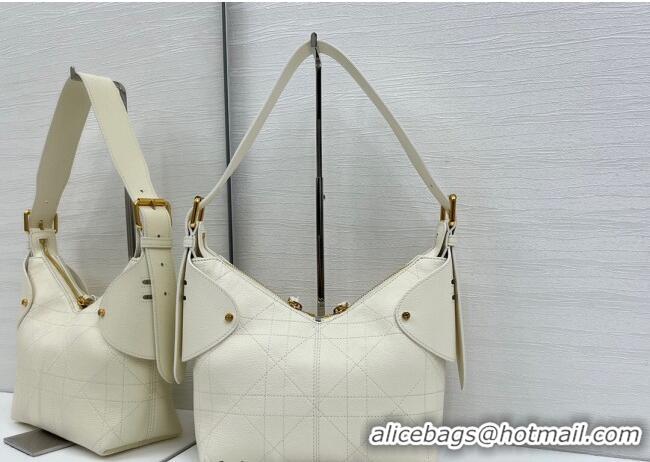 Top Quality Dior Small Voyage Bag in Flat Macrocannage Grained Calfskin Leather 2845 White 2025