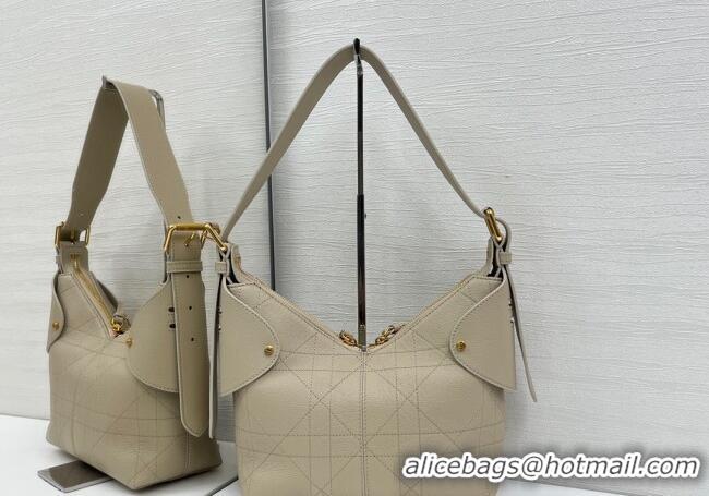 Well Crafted Dior Small Voyage Bag in Flat Macrocannage Grained Calfskin Leather 2845 Beige Yellow 2025