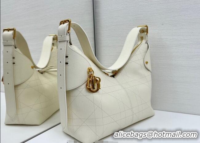 Best Product Dior Medium Voyage Bag in Flat Macrocannage Grained Calfskin Leather 2846 White 2025