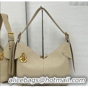 Luxury Cheap Dior Medium Voyage Bag in Flat Macrocannage Grained Calfskin Leather 2846 Beige Yellow 2025