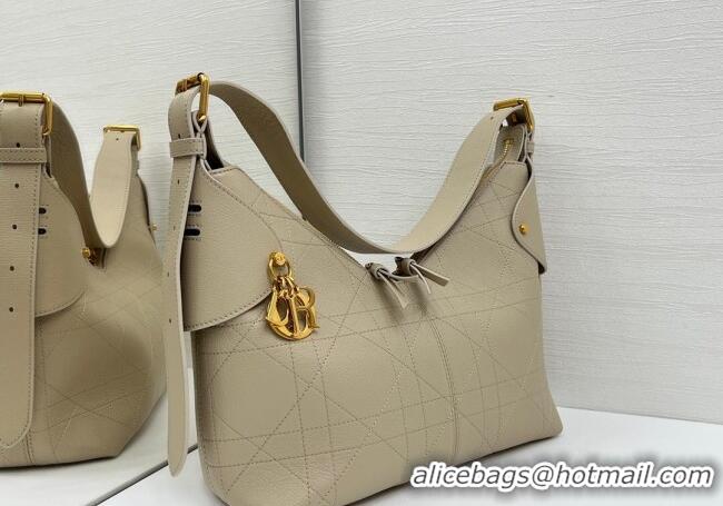 Luxury Cheap Dior Medium Voyage Bag in Flat Macrocannage Grained Calfskin Leather 2846 Beige Yellow 2025