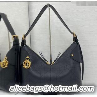 Top Grade Dior Medium Voyage Bag in Flat Macrocannage Grained Calfskin Leather 2846 Black 2025