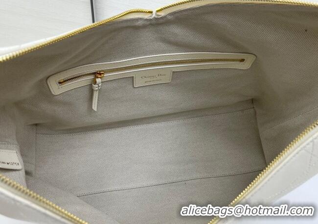 Luxury Cheap Dior Large Voyage Bag in Flat Macrocannage Grained Calfskin Leather 2847 White 2025