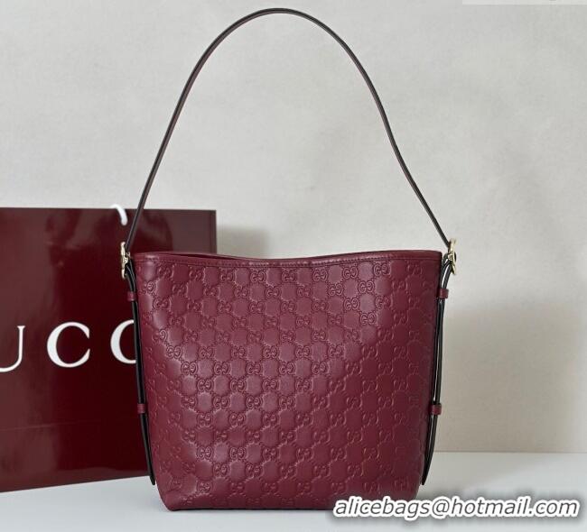 New Design Gucci GG Leather Emblem small shoulder bag 848881 Red 2025