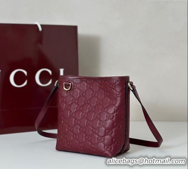 New Cheap Gucci GG Leather Emblem Nano Bucket Bag 847090 Red 2025