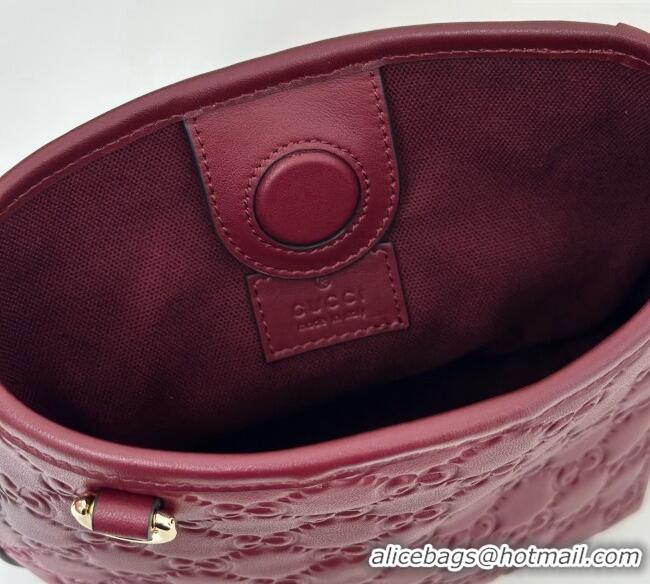 New Cheap Gucci GG Leather Emblem Nano Bucket Bag 847090 Red 2025