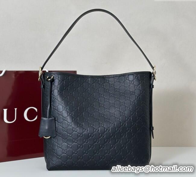 Buy Classic Gucci GG Leather Emblem medium shoulder bag 847452 Black 2025