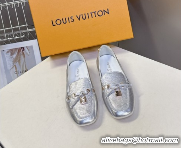 Perfect Louis Vuitton Flore Car Shoe Loafers in Grained Leather 1AICKY Silver