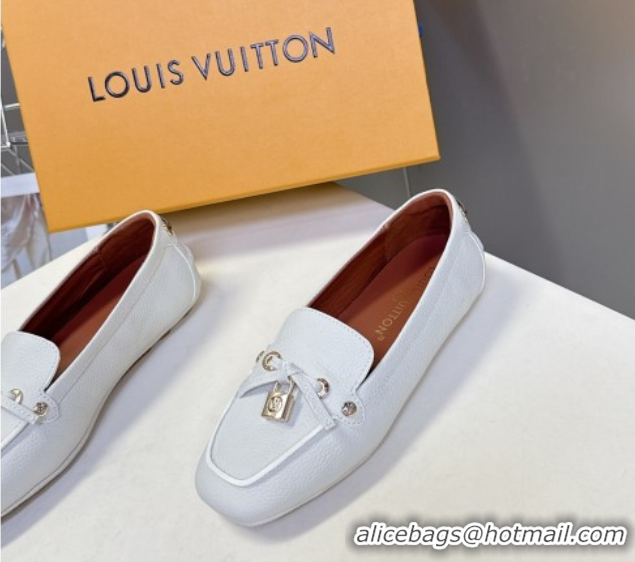 Unique Style Louis Vuitton Flore Car Shoe Loafers in Grained Leather 1AICKY White