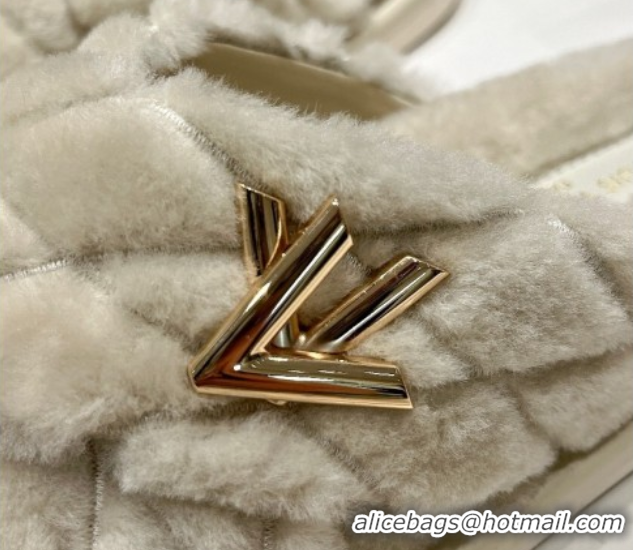 Shop Duplicate Louis Vuitton LV Bliss Comfort Shearling Flat Slides Sandal Grey 1ACTEA 0829113