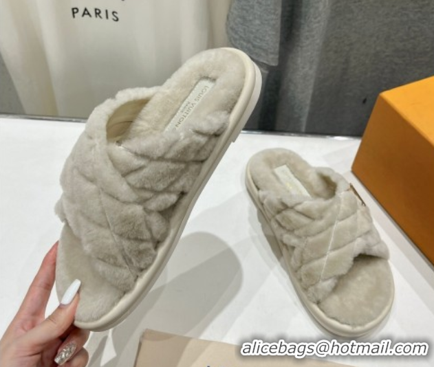 Shop Duplicate Louis Vuitton LV Bliss Comfort Shearling Flat Slides Sandal Grey 1ACTEA 0829113