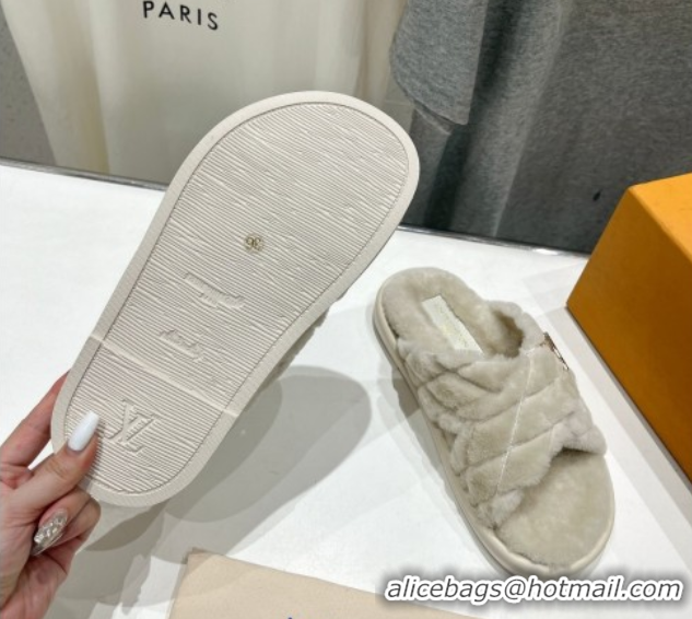 Shop Duplicate Louis Vuitton LV Bliss Comfort Shearling Flat Slides Sandal Grey 1ACTEA 0829113