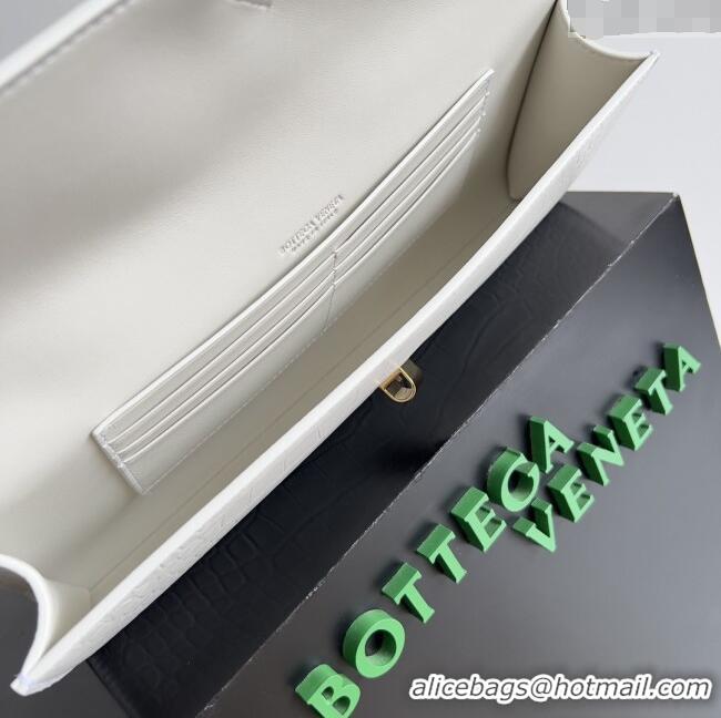 Best Quality Bottega Veneta Andiamo Clutch in Crocodile Pattern Leather 11508 White 2025