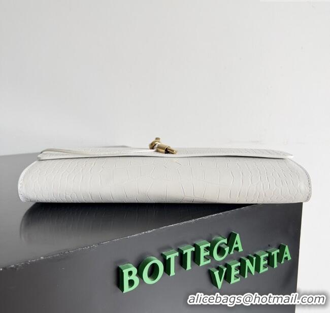 Best Quality Bottega Veneta Andiamo Clutch in Crocodile Pattern Leather 11508 White 2025