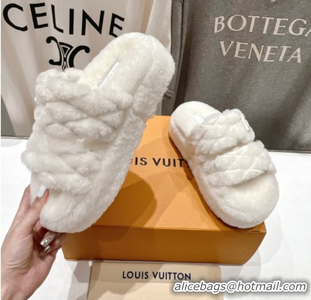 Luxurious Louis Vuitton LV Bliss Comfort Shearling Platform Slides Sandal White 2025 LV082906 0829116