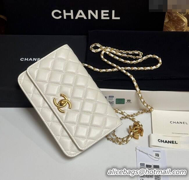 Top Grade Chanel Shiny Lambskin Wallet On Chain WOC AP3938 White 2025
