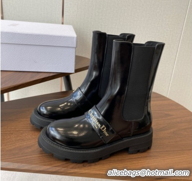 Luxurious Dior D-Quest Ankle Boots in Shiny Calfskin Black 0822055