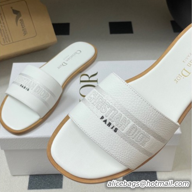 Best Grade Dior Dway Flat Slides Sandal in Grained Calfskin Leather White 0822065