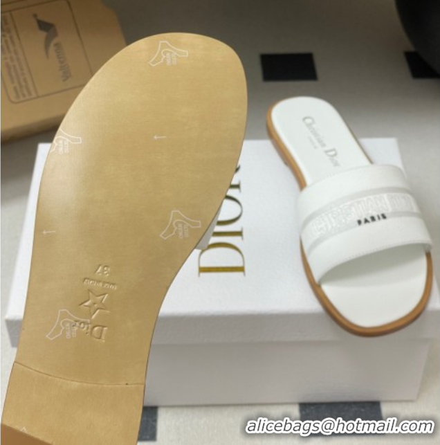 Best Grade Dior Dway Flat Slides Sandal in Grained Calfskin Leather White 0822065