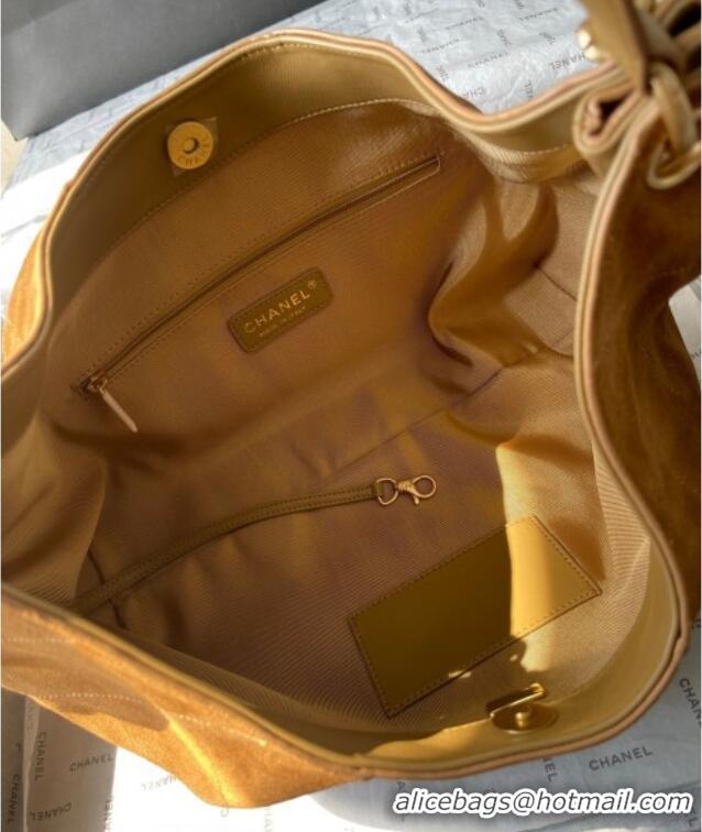 Good Taste Chanel Suede Hobo Bag AS5978 Light Brown 2025