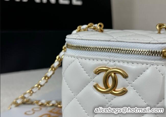 Market Sells Chanel Lambskin Small Vanity Case with CC Chain AP3941 White 2025