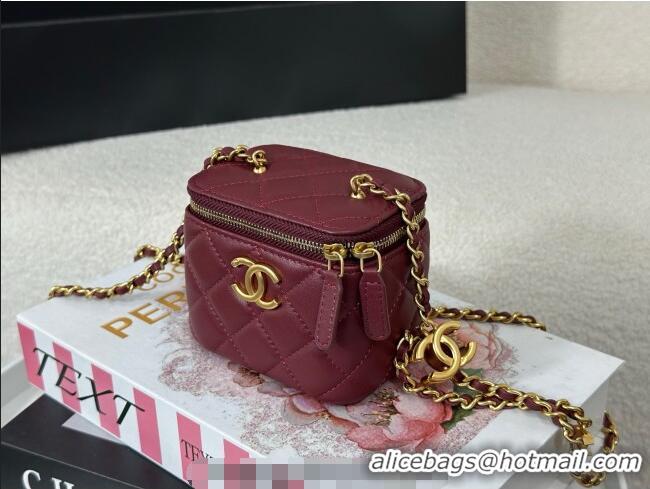 Good Quality Chanel Lambskin Small Vanity Case with CC Chain AP3941 Burgundy 2025