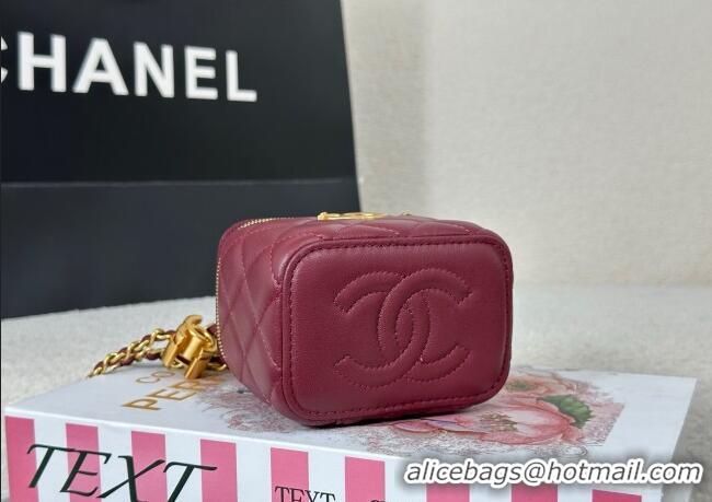 Good Quality Chanel Lambskin Small Vanity Case with CC Chain AP3941 Burgundy 2025