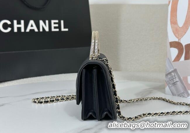 Best Price Chanel Lambskin Clutch with Chain and Top Handle AP4831 Black 2025