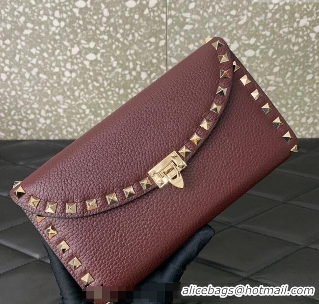 Good Looking Valentino Rockstud Wallet with Chain in Grainy Calfskin 059 Burgundy 2024