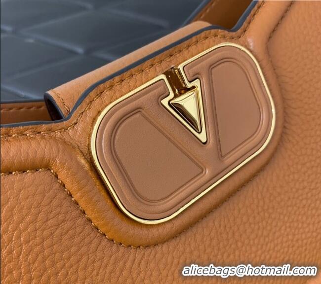 Promotional Valentino VLogo Signature Shoulder bag in Soft Grained Calfskin 0119 Golden Brown 2024