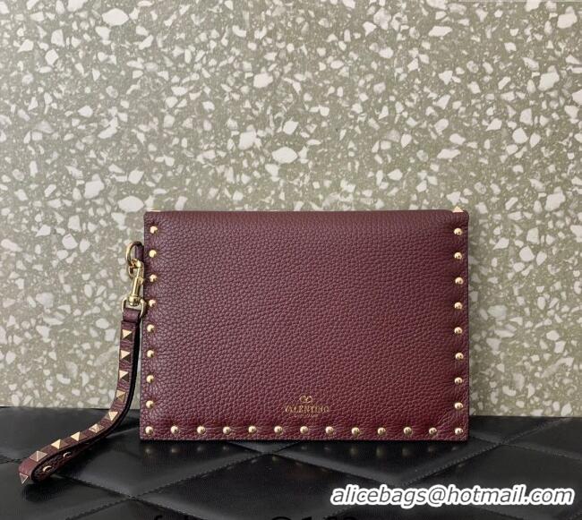 Luxurious Grade Valentino Rockstud Grainy Calfskin pouch VLTN053 Burgundy 2024