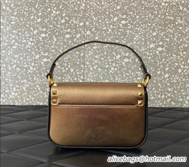 Good Taste Valentino Rockstud Grainy Calfskin Pouch Mini Bag VLTN077 Gold 2024