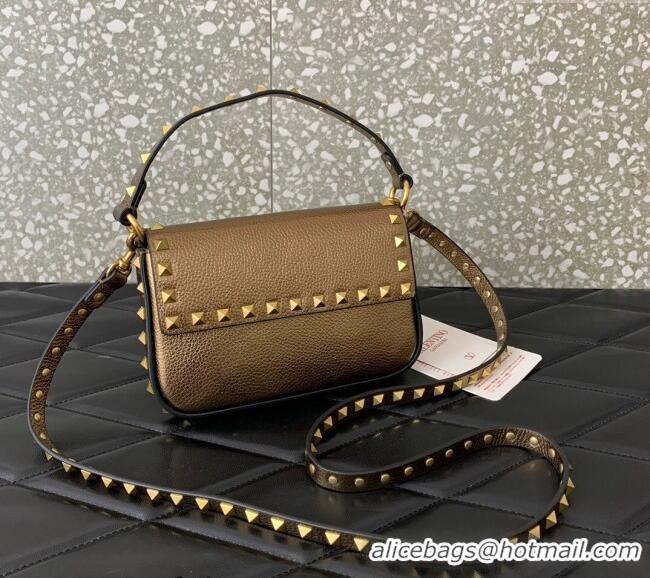 Good Taste Valentino Rockstud Grainy Calfskin Pouch Mini Bag VLTN077 Gold 2024