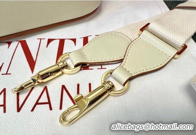 Super Quality Valentino Alltime Straw Shoulder bag 2059 Beige 2024