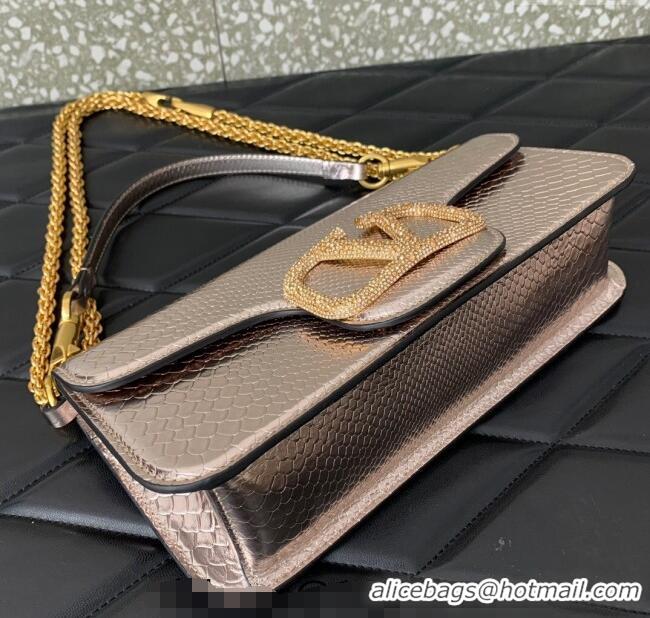 Top Quality Valentino Loco Medium Shoulder Bag in Snakeskin Embossed Leather with Strass VLTN6030 Pink 2024