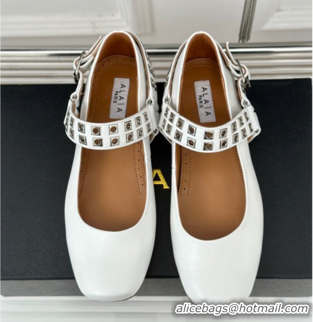 Good Looking Alaia Ballet Flats with Eyelet Studs and Buckle in Calfskin White AL100807 1008037