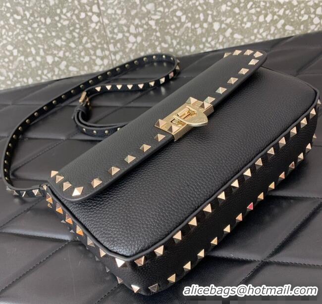Trendy Design Valentino Rockstud crossbody bag in grainy calfskin with iconic hook 5070 Black 2024