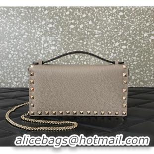 Famous Brand Valentino Rockstud Wallet with Chain in Grainy Calfskin VLTN098 Grey 2025