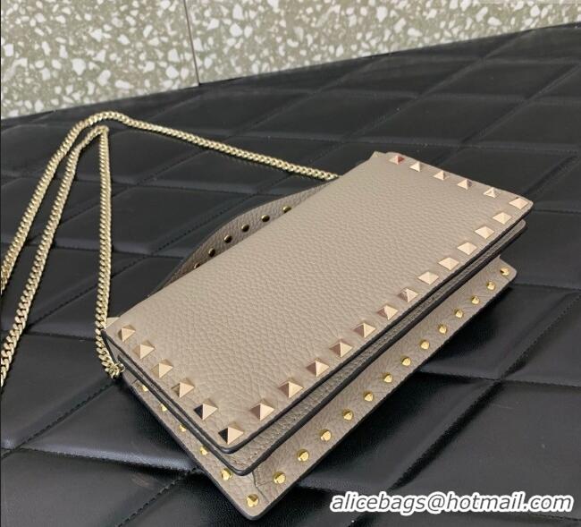 Famous Brand Valentino Rockstud Wallet with Chain in Grainy Calfskin VLTN098 Grey 2025