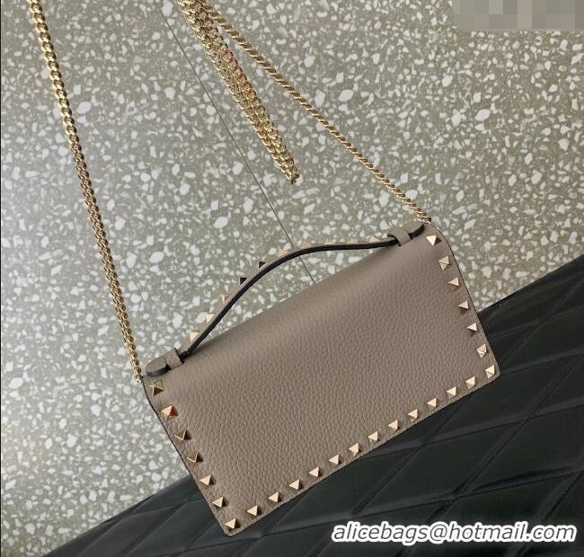 Famous Brand Valentino Rockstud Wallet with Chain in Grainy Calfskin VLTN098 Grey 2025