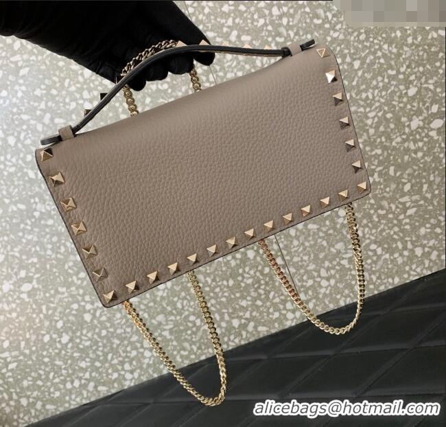 Famous Brand Valentino Rockstud Wallet with Chain in Grainy Calfskin VLTN098 Grey 2025