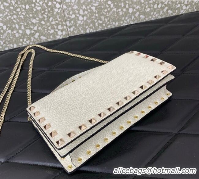 Pretty Style Valentino Rockstud Wallet with Chain in Grainy Calfskin VLTN098 White 2025