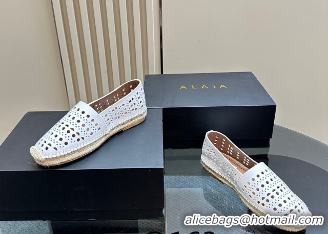 Luxury Cheap Alaia Espadrilles Flats in Laser-cut leather White A111204 1112021